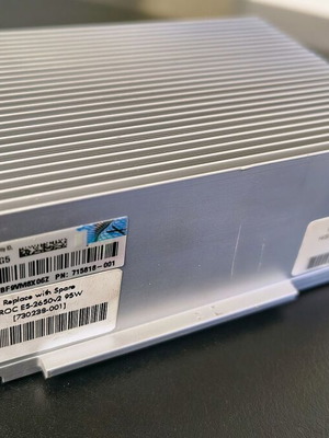 Ψύκτρα HPE 715818-001 DL380P Gen8 μεταχειρισμένη