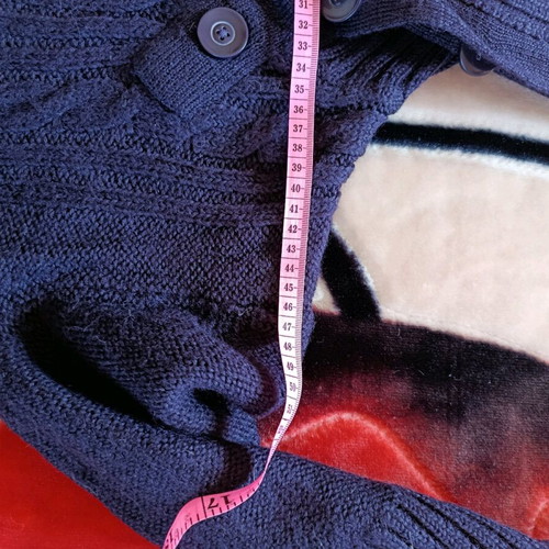 Purple knit sweater like new with unique collar, size L