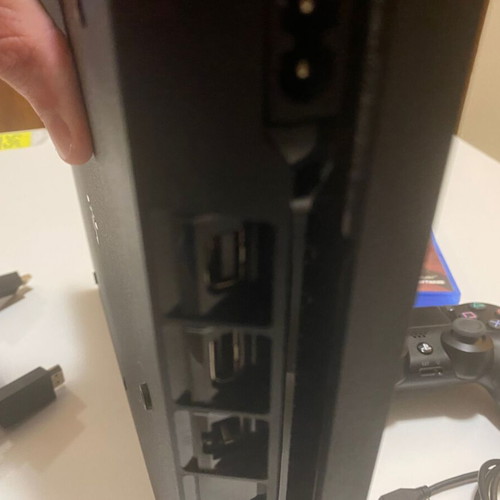 PlayStation 4 Slim like new with controller and Bloodborne
