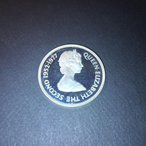 Bailiwick of Guernsey 25 Pence 1977 coin like new, silver .925