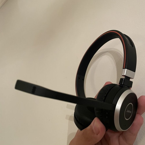 Jabra Evolve 65 headphones new with USB cable