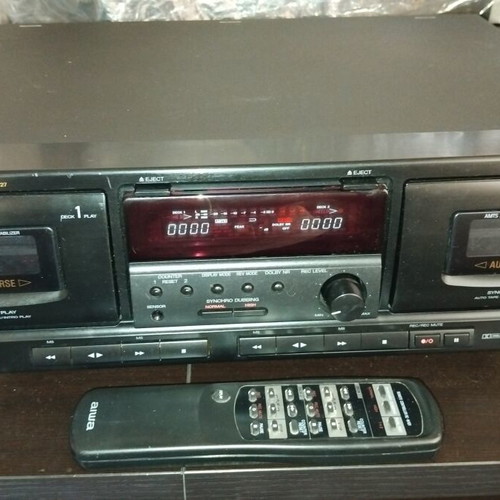 Aiwa AD-WX727 stereo cassette deck used with remote