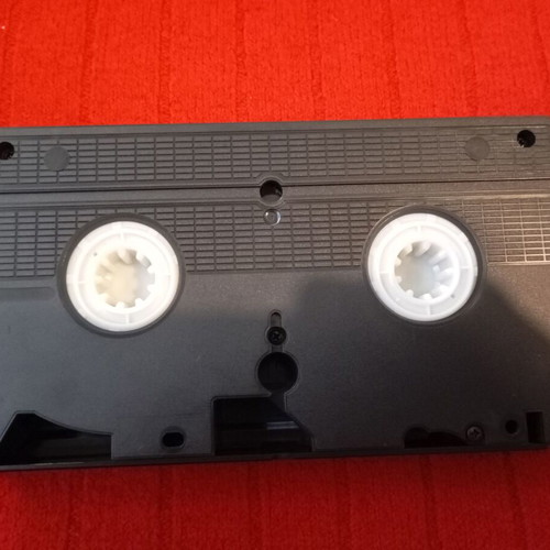 Video cassette O Gyros tou Kosmou used, collectible VHS Cinekid