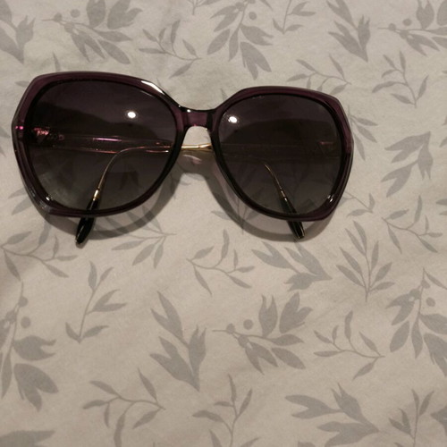 Women's sunglasses like new