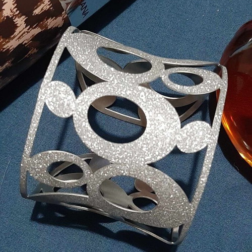 Cuff bracelet stainless steel new, silver