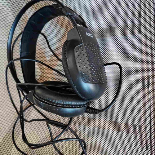 AKG K44 Perception headphones used, wired