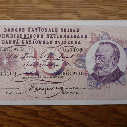 Switzerland 10 Francs Banknote 1977 like new