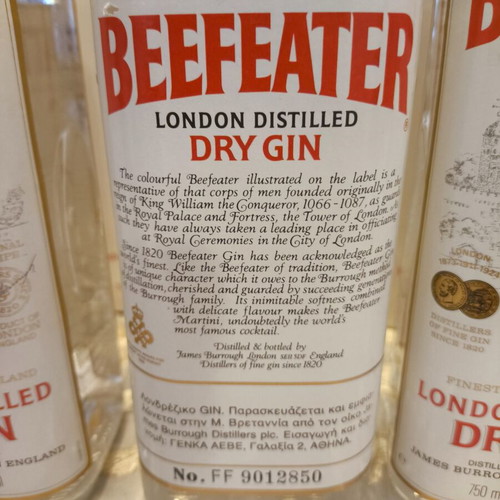 Vintage Gin Collection used, 4x Beefeater 47% & 2x Gordon's Yellow Label