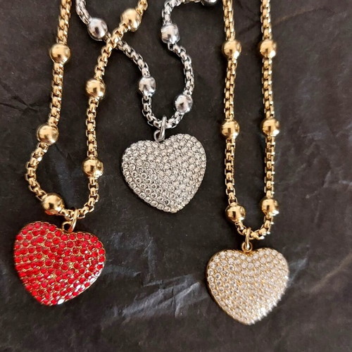 Heart necklace with rhinestones made of stainless steel new