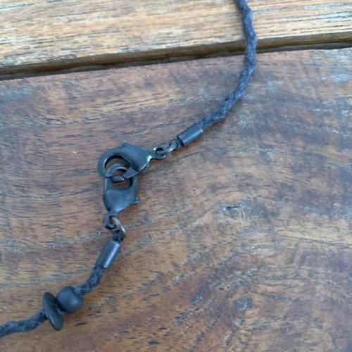 Necklace made of natural shell, like new, black and white