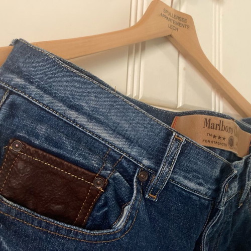 Malboro Classic Denim Jean like new, size W34 L34, blue