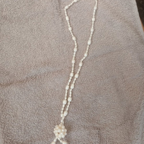 Handmade freshwater pearl necklace