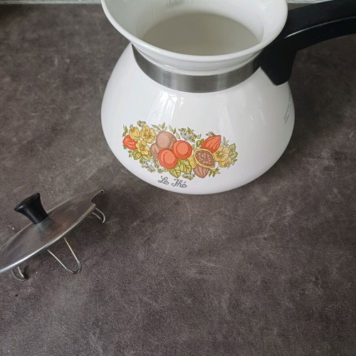 CorningWare USA ceramic vintage coffee pot like new