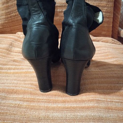 Haris Kazakos Leather Summer Sock Boots Size 39 Like New Made in Italy