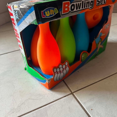 Luna Bowling Set for Small Children with 6 Pins and Ball