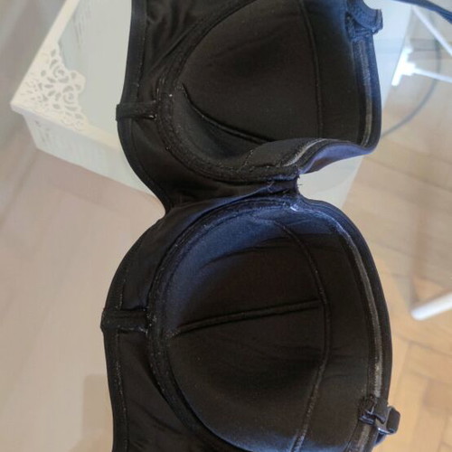 ASOS strapless swimsuit like new, size 80D with removable straps