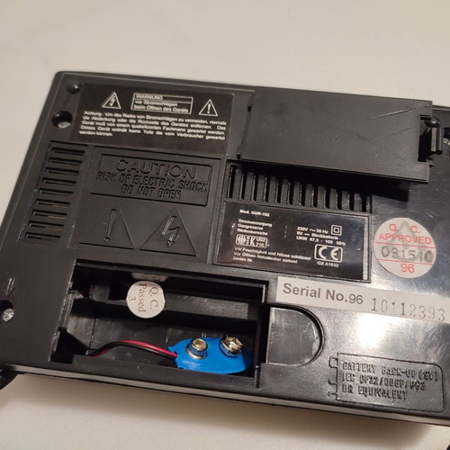Radio alarm clock used, fully functional with some scratches