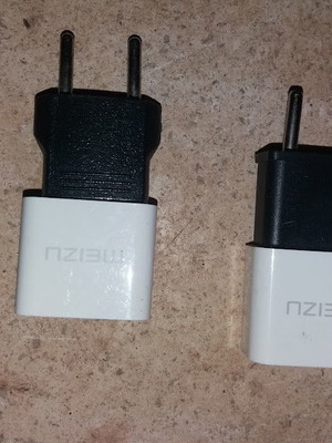 2 Φορτιστές \ Αντάπτορες για Meizu