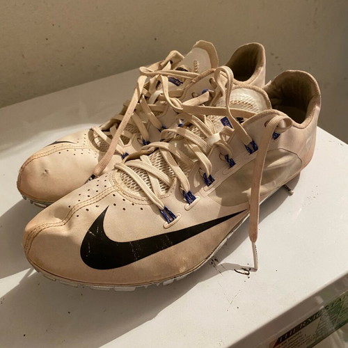 Nike track shoes used with bag and spike key size 44.5 white