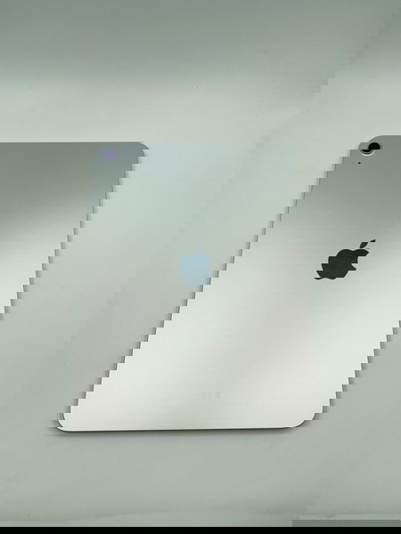 iPad 11th 128GB Silver