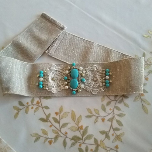 Elastic Women's Belt with Lace and Blue Stones like new