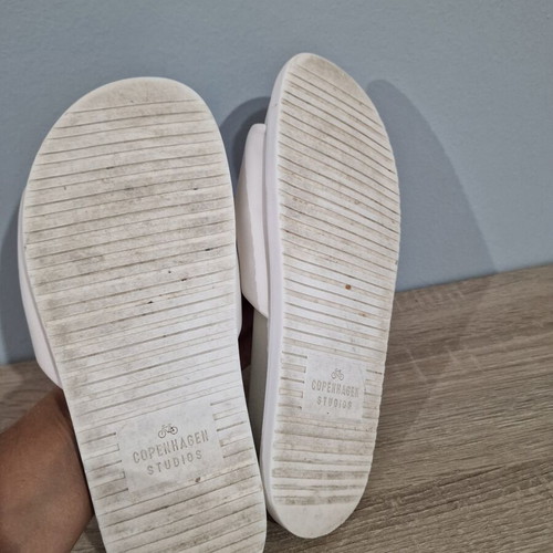 Copenhagen Studios Nappa Eggshell Leather Women Slides Size 38 like new