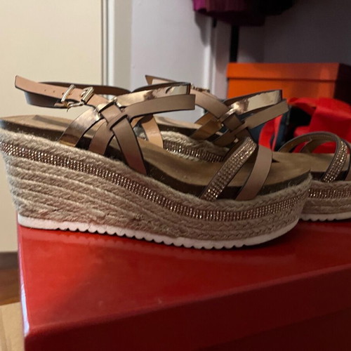 Summer platform sandals with pink details size 37 like new