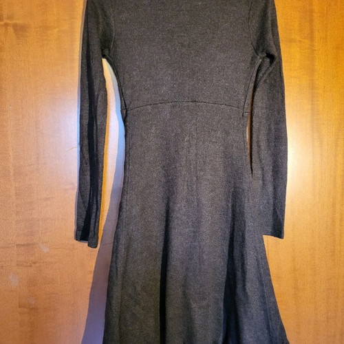 Brown long-sleeve knee-length dress like new, size S