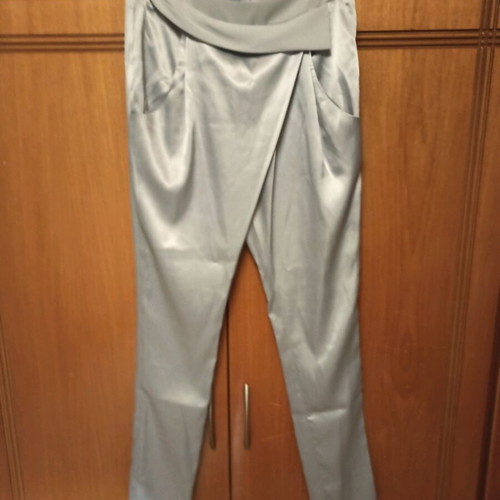 Satin pants like new, gray silver, size M