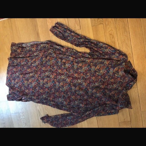 Women's long Mango shirts like new, size M/L, paisley pattern