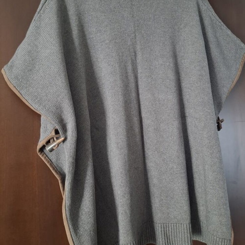 Massimo Dutti poncho size S wool cashmere blend like new, grey with brown details