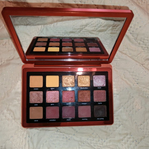 Natasha Denona Sunrise eyeshadow palette like new