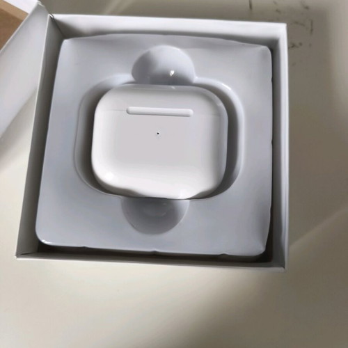 Earphones 3 new with noise cancellation