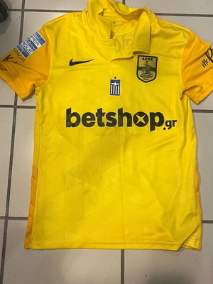 Aris Thessaloniki Nike Bertoglio jersey used, size small-medium