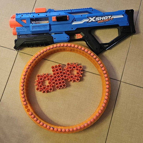 Zuru X-Shot Insanity Mad Mega Barrel blaster with 70 darts