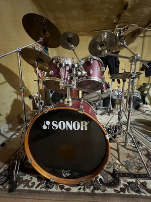 Sonor Force 3007 σετ τύμπανα σαν καινούργιο, ξύλινα ξύλα