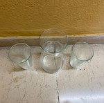 Carafe with two glasses like new