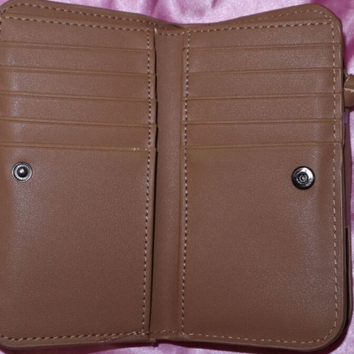 Stradivarius velvet wallet brown like new with zipper