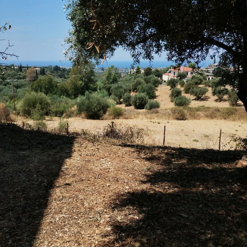 Land 187m² in Kefalovryso Patras with view of Patra Gulf