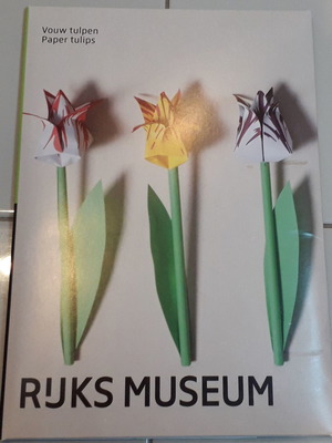 Folding tulips μεταχειρισμένα, 24 χαρτάκια για τουλίπες