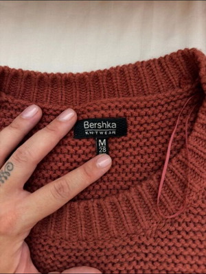 Top crop sweater Bershka like new, brown and red, size M