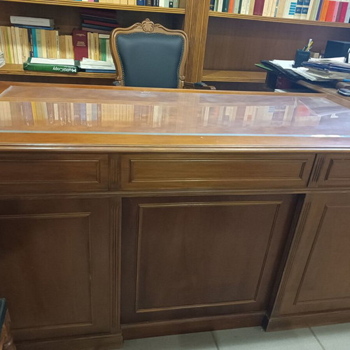 Luxury office furniture set like new