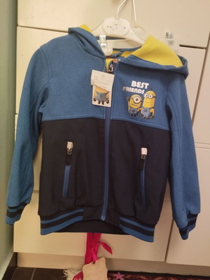 Blue jacket for 5-6 years with fleece inside and tags new