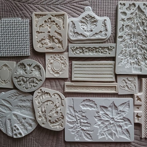 Silicone mold set like new for crafts and decoration