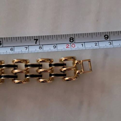 Wide bracelet like new