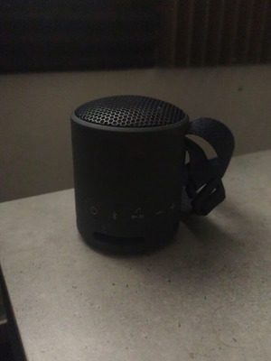 Speaker like new, very good
