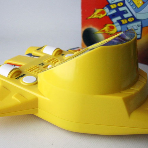Vintage 80's electronic desktop LCD game car race new