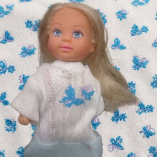 Mini doll collection of 4, Barbie Chelsea Rock 'N Royals, Blythe Lps, Simba Evil and Vintage