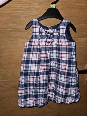 Φορεματάκι χειμερινό Mothercare 12-18 μηνών, καρό, σαν καινούργιο