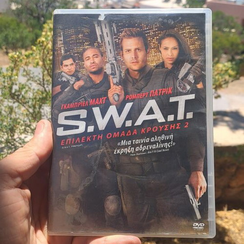 S.W.A.T 2 DVD used, action adventure with subtitles